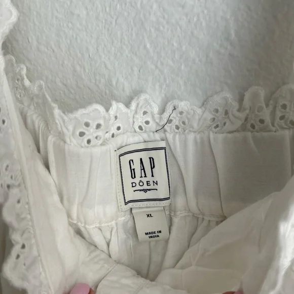 GAP x DOEN White Eyelet Midi Dress - Picture 4 of 8